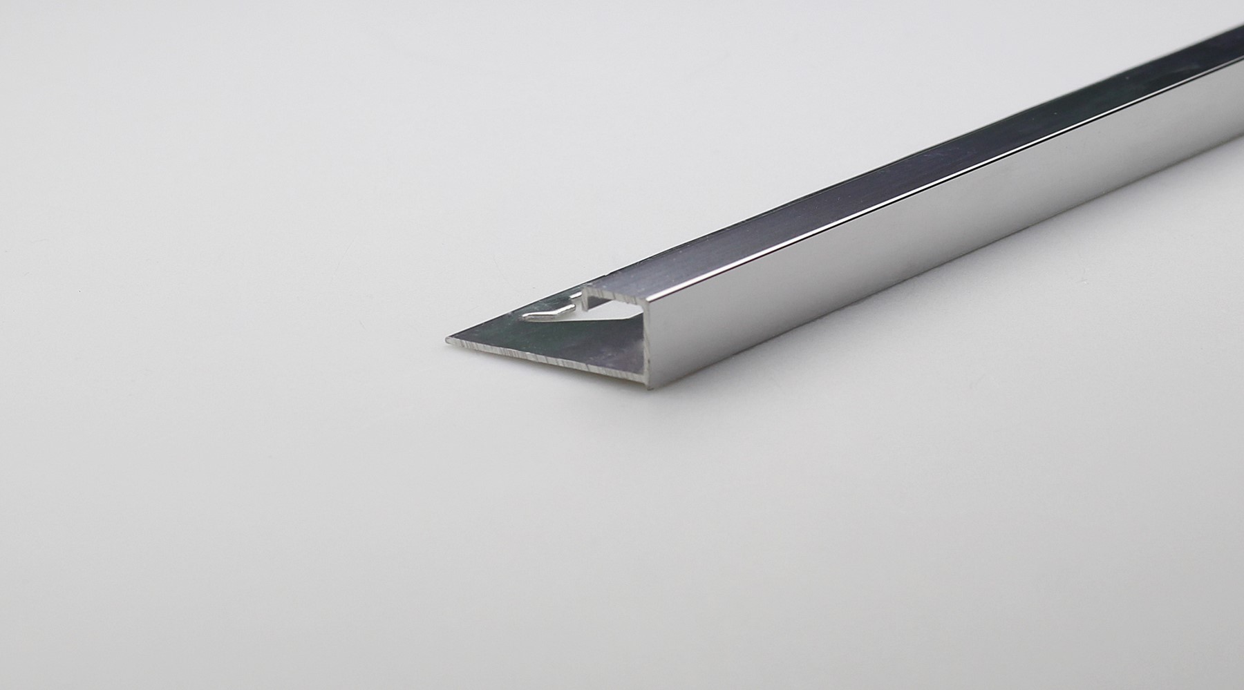 1/4 rond cubique alu argent chromé 10mm - ARCANSAS