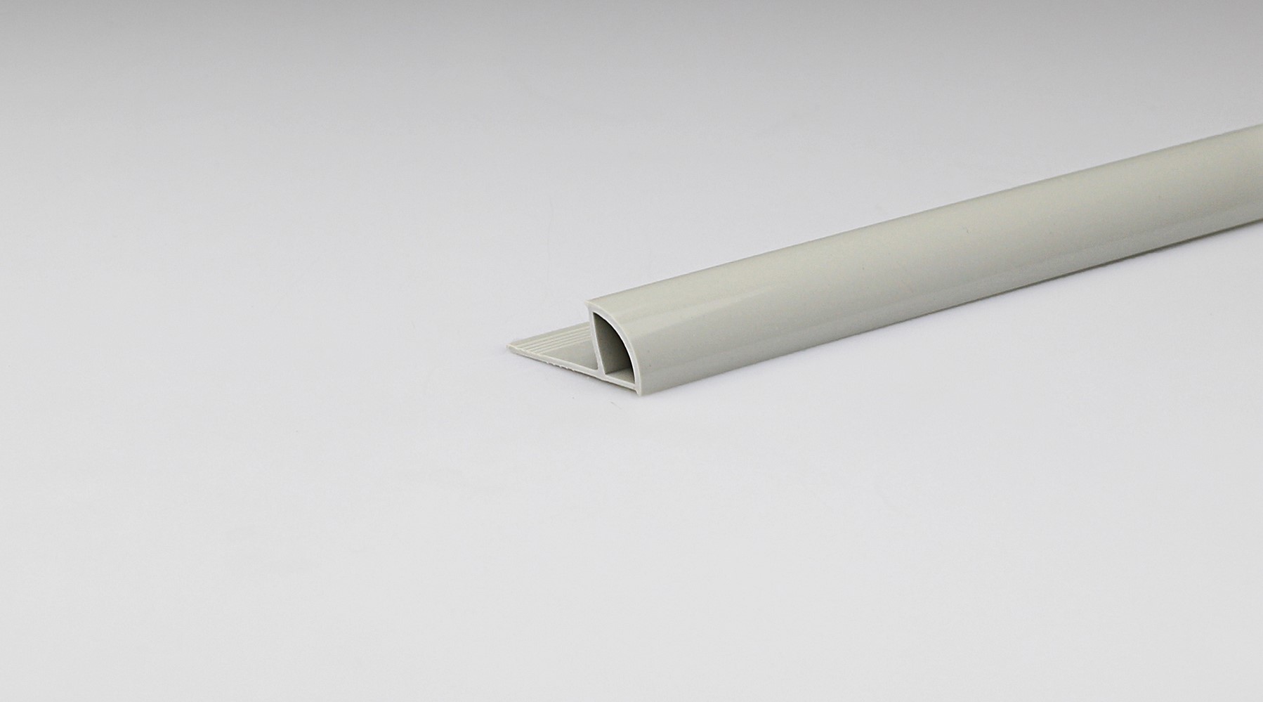 1/4 rond pvc emaillé gris clair 8mm - ARCANSAS