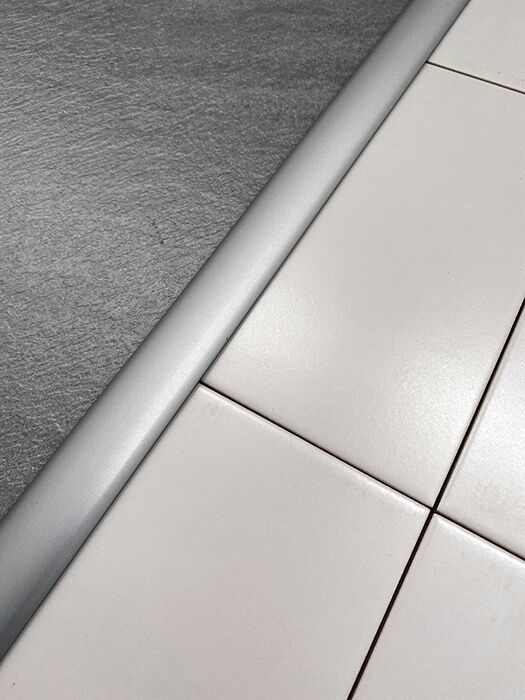 Seuil universel alu naturel 27/83 - 3M