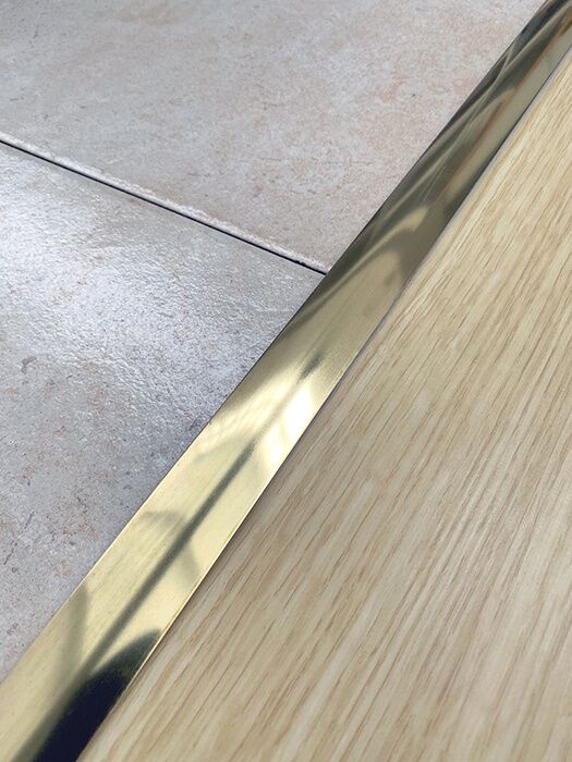 Seuil 1er prix acier/laiton adhésif 30/73 - 3M