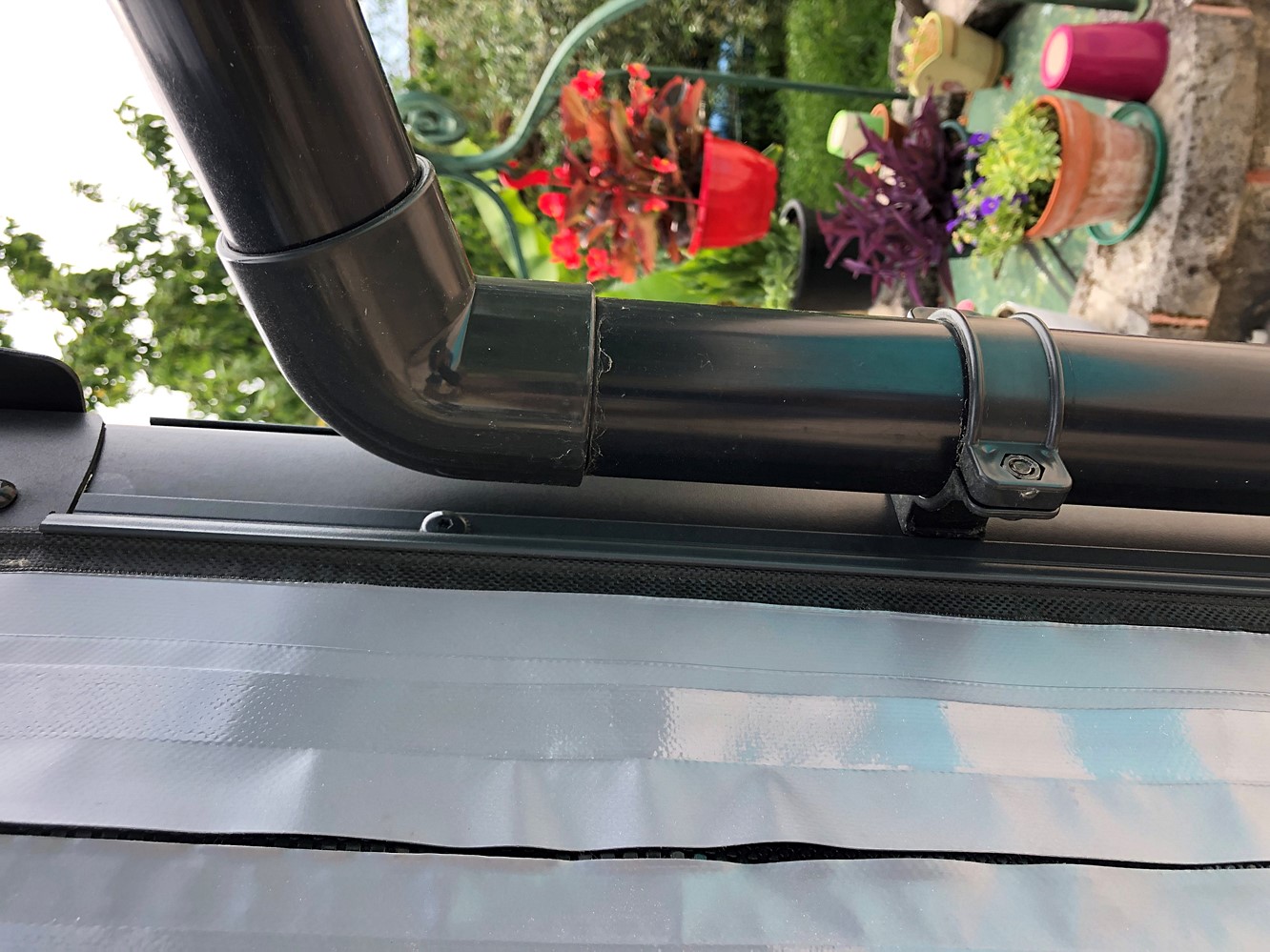 Descente de gouttières pour pergola AZURA - COULEURS DU MONDE