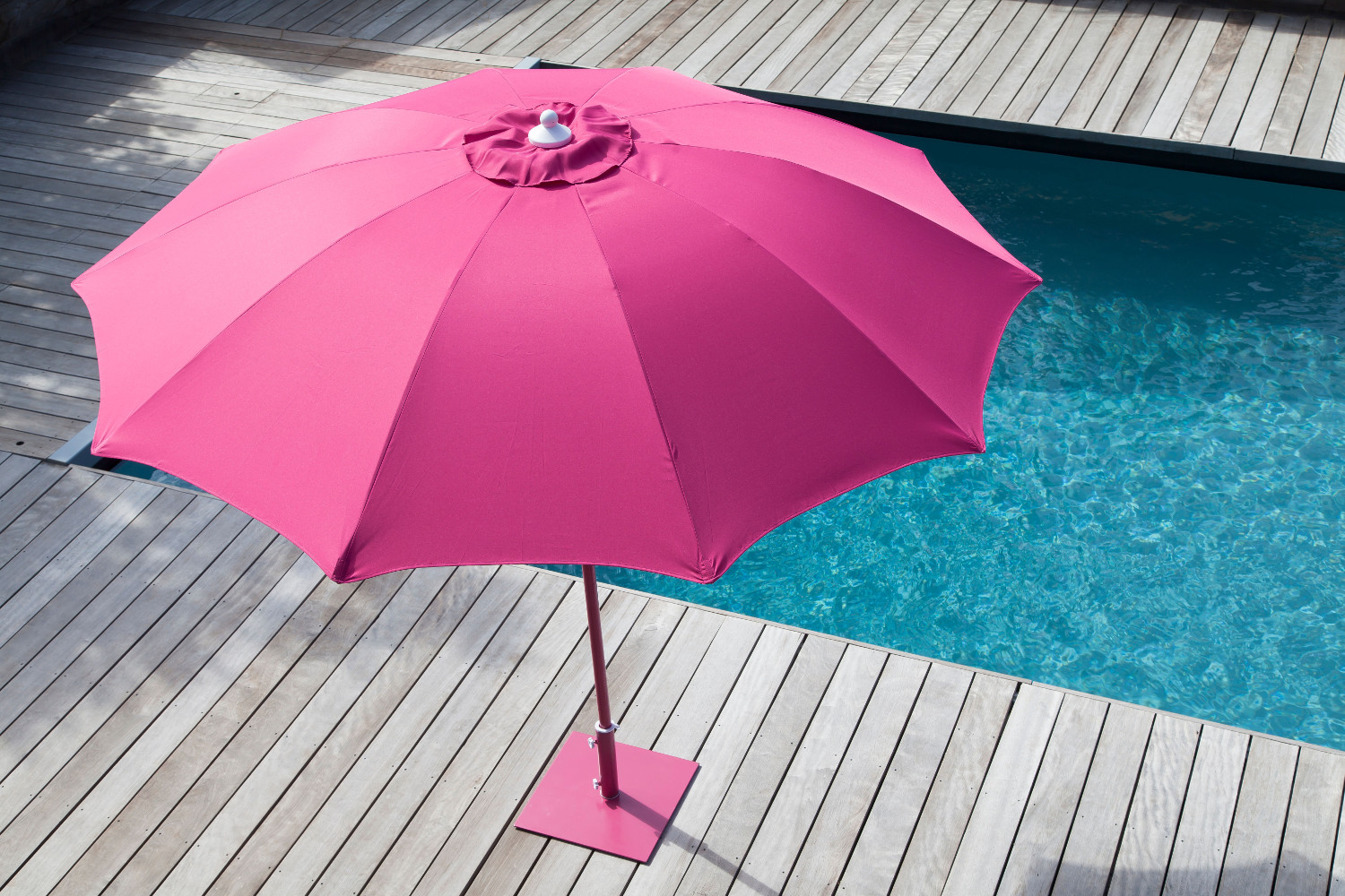 Parasol droit rond Ø2,7m Coloris mât et toile framboise - PRO LOISIRS