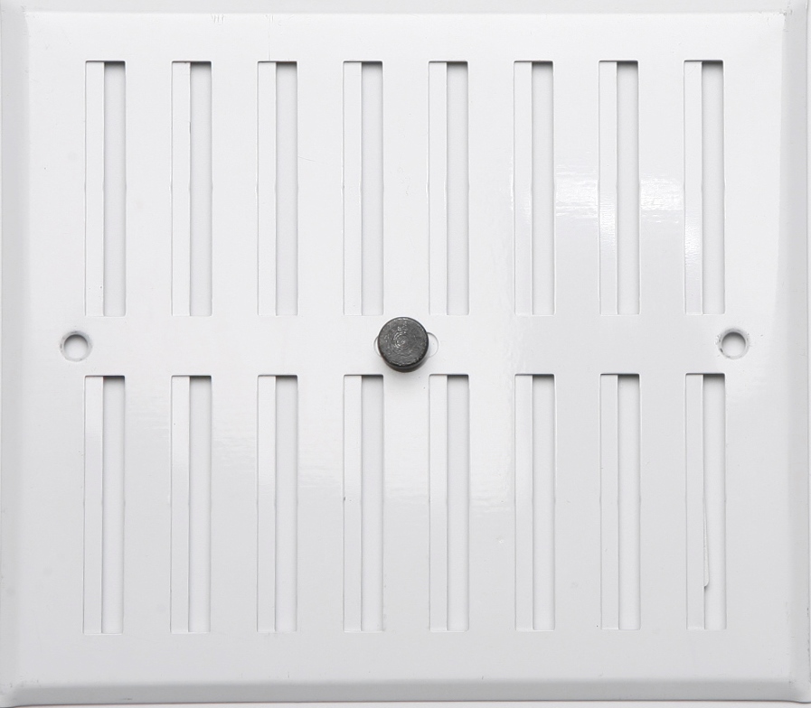 GRILLE ALUMINIUM ARGENT  À VISSER REGLABLE  17 X 19 CM