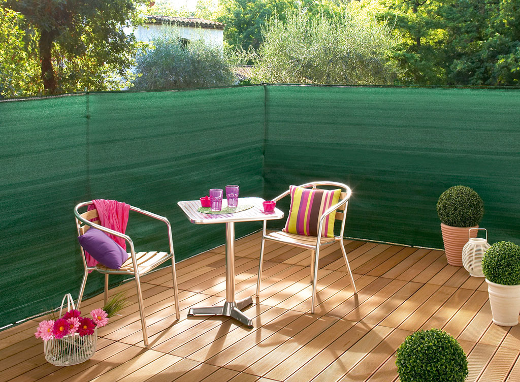 Brise vue pe tisse 100% avec boutonniere 1,20x25m