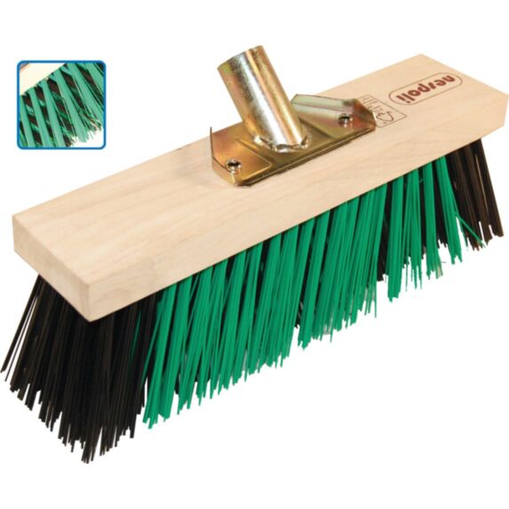 Balai de 32 cm de type cantonnier avec douille n°1 - NESPOLI