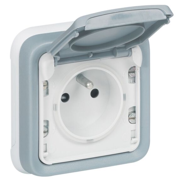 Prise avec terre plexo encastré, volet IP55 - LEGRAND