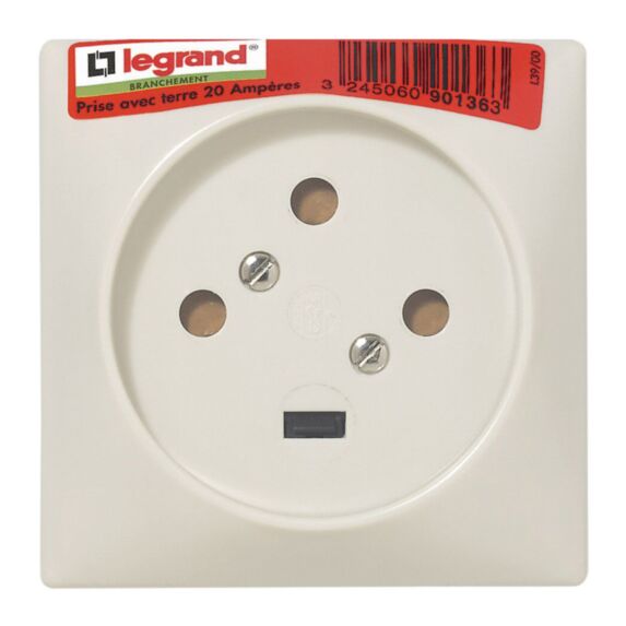 Prise de puis 20a 3pôles+terre