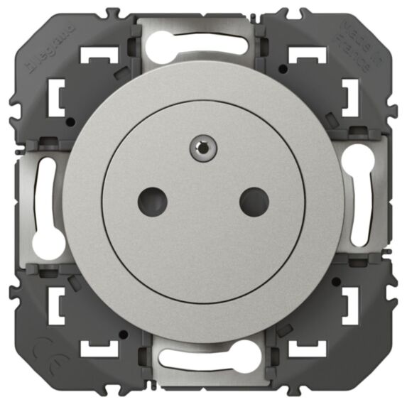 Prise 2P+T surface ba alu cpo dooxie - LEGRAND