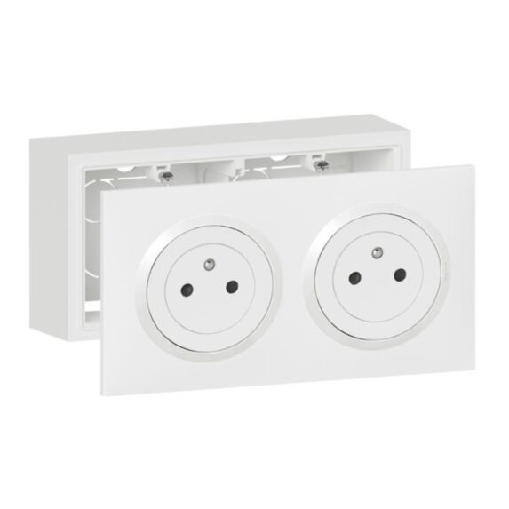 Kit prise de courant surface précablés blanc dooxie + cadre - LEGRAND