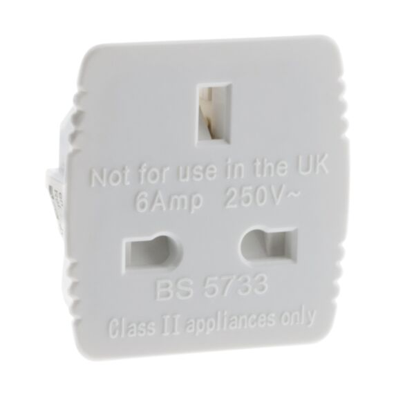 Adaptateur m france 16a en f uk blc avec sécurité