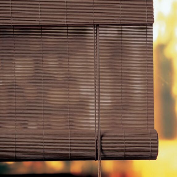 Store enrouleur en bambou Roll'Up chocolat 60x180cm - MADECO