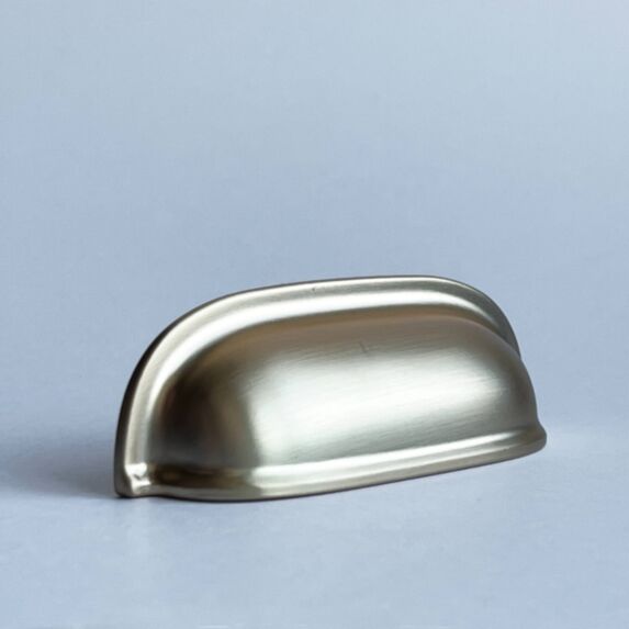 Poignée coupelle meuble de cuisine 9cm or brossé