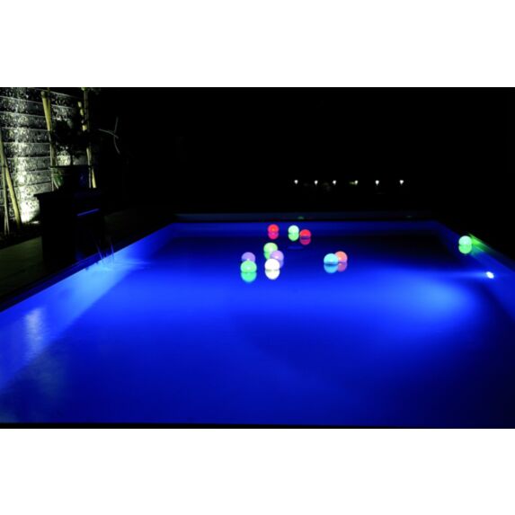 Boule solaire étanche multicolore - 11cm