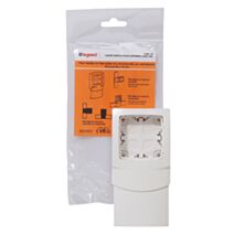 Cadre simple pour montage appareillage saillie sur moulure 16mm - LEGRAND