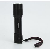 Lampe torche à piles LED IPX4 120 lumens - INVENTIV