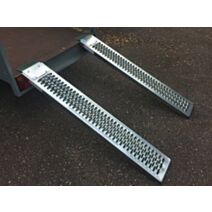 Jeu de 2 rampes tôle galvanisée 1,5m 350kg