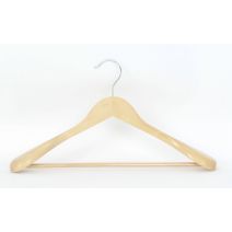 Cintre pour costume en bois naturel