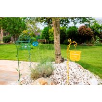 Pancarte decorative montee sur tuteur